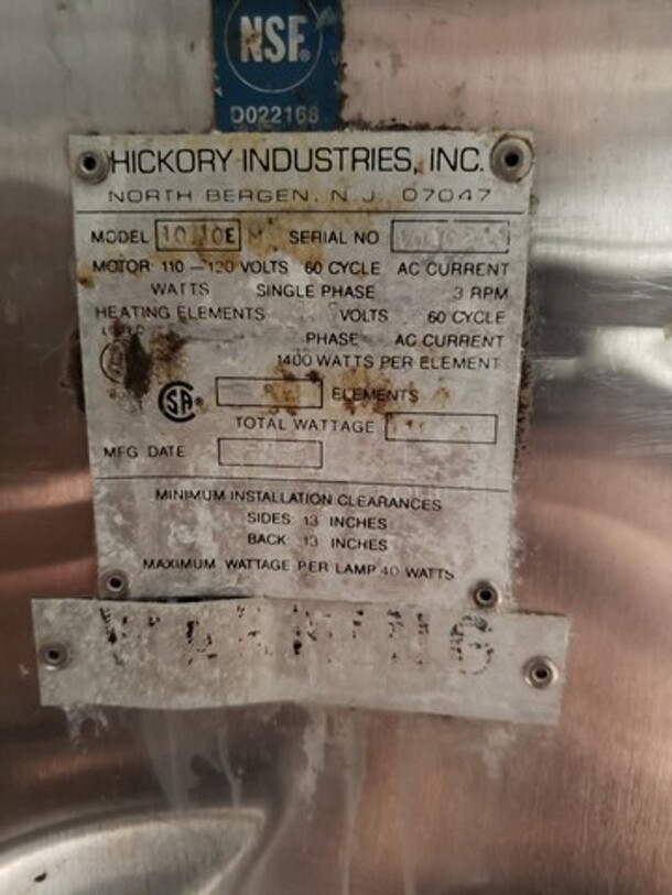 Hickory 10.10E Electric Rotisserie Oven on Casters! Left side of the oven has a small dent. Missing one knob and one knob is broken and needs to be replaced. 

Motor 120V, 1PH
Heating Elements 208V, 3PH - Image 6 of 10