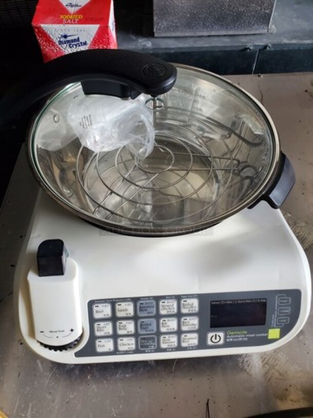 Automatic cooking robot intelligent cooking pot household WOK E15A 110V New Open Box! - Image 1 of 3