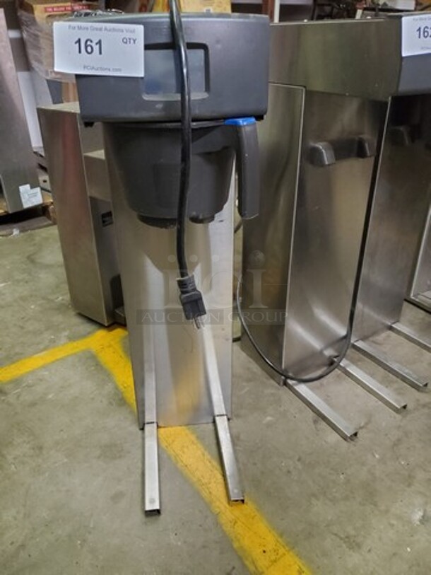 Fetco TBS-2121 SINGLE 3.5 Gallon Iced Tea Brewer - 120V - Image 1 of 4