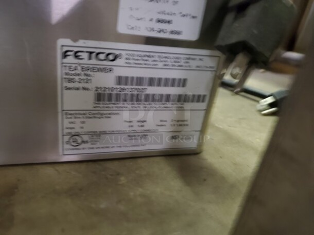 Fetco TBS-2121 SINGLE 3.5 Gallon Iced Tea Brewer W/ tea dispenser- 120V - Image 5 of 6