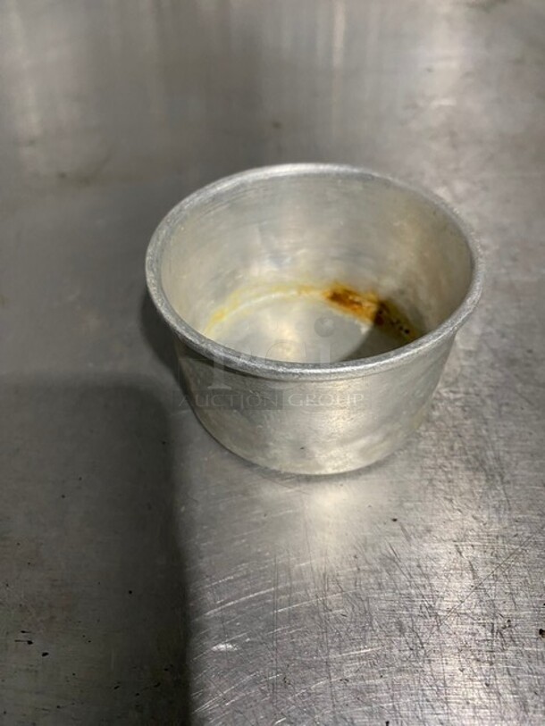 Lot Of Mini Cake Pans! All One Bid! - Image 3 of 5