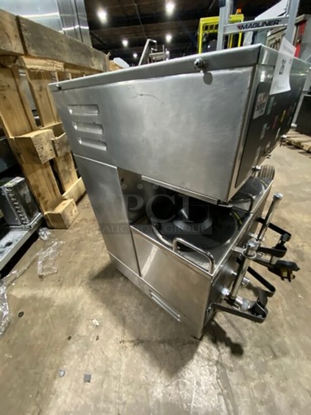 Curtis Commercial Countertop Dual Coffee Brewing Machine! With Hot Water Dispenser! With Satellite Coffee Server! All Stainless Steel Body! On Small Legs! Model: SCGEM612ILD10 SN: 10537888 220V 60HZ 1 Phase - Image 2 of 8