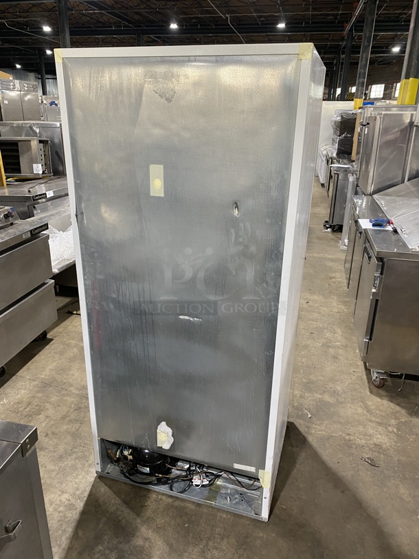 GENERAL ELECTRIC 1 Door Refrigerator W/ Poly Coated Racks! Model FUM 21SVDRWW Serial MZ135377 115V/60Hz/ - Image 4 of 10