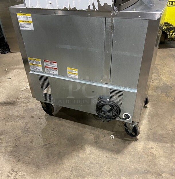 Beverage Air Stainless Steel Commercial 2 Door Undercounter Cooler on Commercial Casters! MODEL UCR34HC SN:13304623 115V 1PH - Image 3 of 7