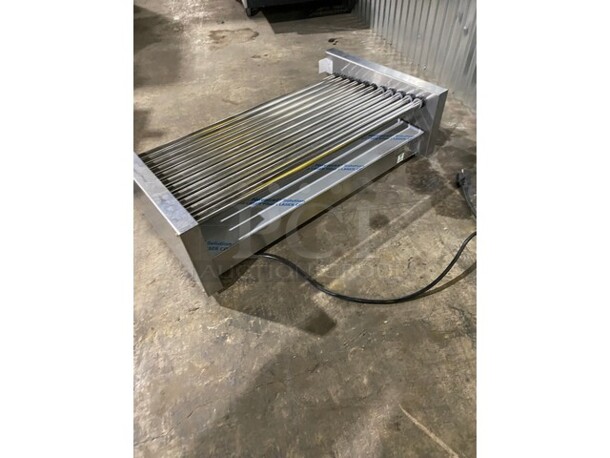 NEW!  Star! Grill Max Express! Stainless Steel Commercial Countertop Hot Dog Roller. 120 Volts, 1 Phase - Image 4 of 8