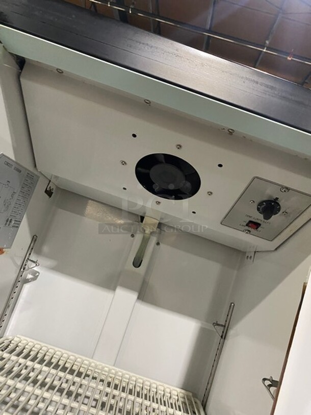 Spartan One Door Reach in Cooler Merchandiser! With Poly Coated Racks! MODEL SGM-10RV  110v  - Image 6 of 8