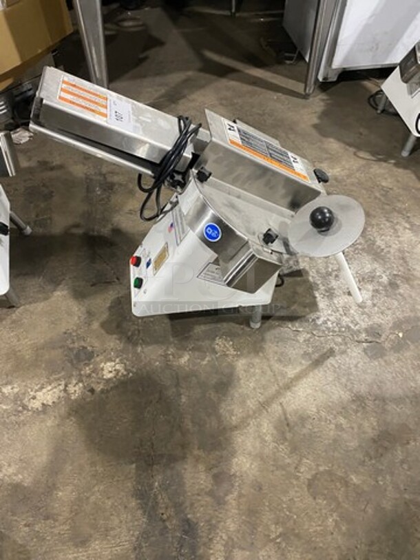 Oliver Commercial Countertop Bun/Bagel Cutter! Stainless Steel! On Small Legs! Model: 723 SN: 203802 115V 60HZ 1 Phase - Image 4 of 8