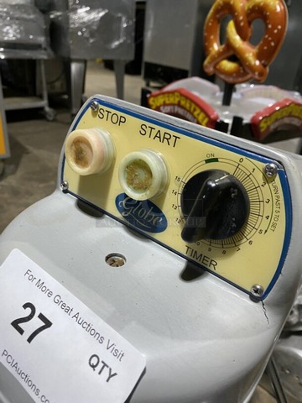 Globe Commercial 20 Quart Planetary Mixer! Model SP20! 110V 1 Phase! With S.S. Bowl And Paddle Attachment!  - Image 7 of 9