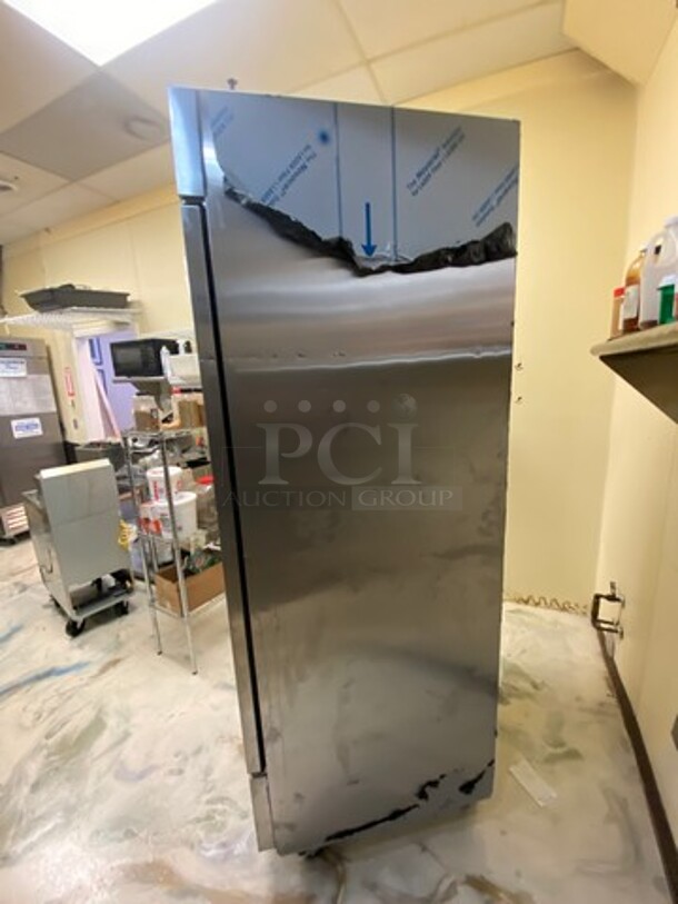 LATE MODEL! 2021 Asber Commercial Single Door Reach In Cooler! With Poly Coated Racks! All Stainless Steel! On Casters! WORKING WHEN REMOVED! Model: ARR23HFHC SN: 8102307660 115V 60HZ 1 Phase - Image 2 of 7