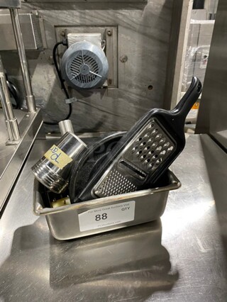 ALL ONE MONEY! Assorted Kitchen Utensils! Manual Cheese Grater! 