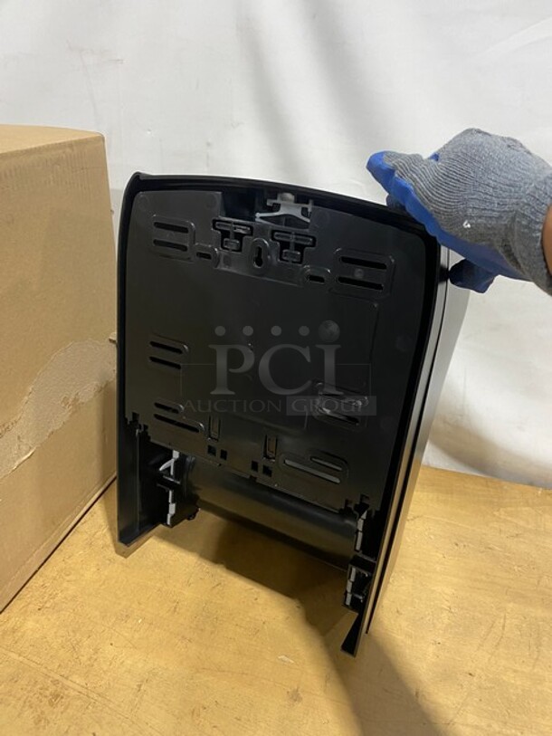 NICE! NEW In Box! LoCor Mechanical Hands-Free Paper Towel Dispenser! Model: D68006! 2X Your Bid!   - Image 7 of 8