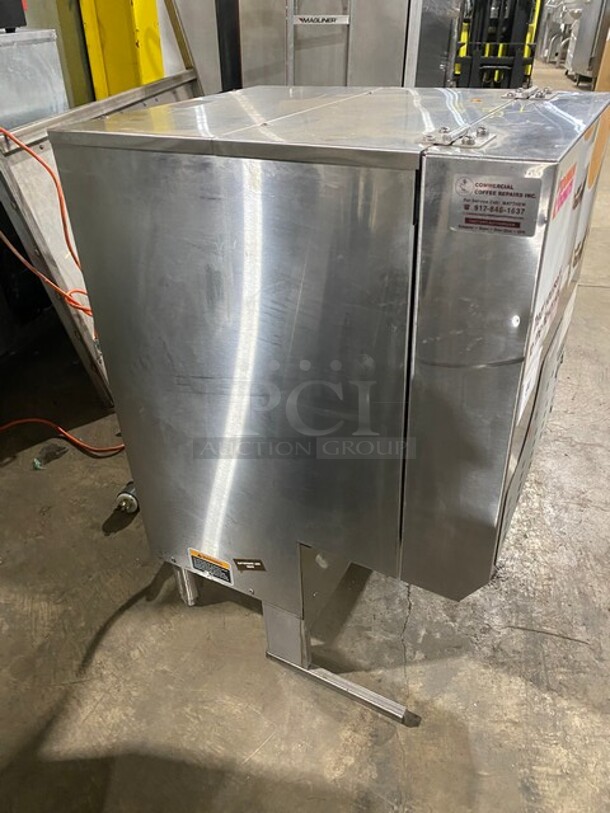 Bunn Commercial Countertop Hot Beverage Dispenser! All Stainless Steel! Model: IMIX5 SN: IMIX045617! 120/208/240V 60HZ 1 Phase! - Image 2 of 8