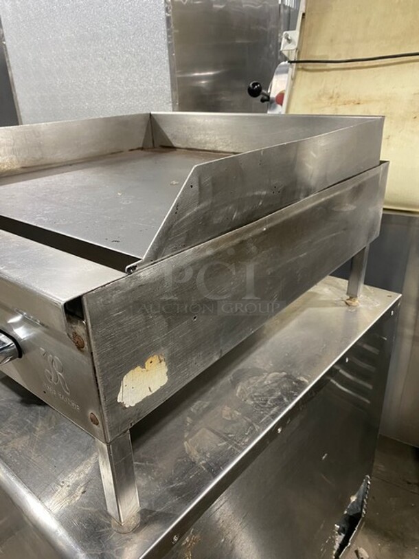 Jade Range Commercial Countertop Natural Gas Powered Flat Top Griddle! With Back And Side Splashes! All Stainless Steel! On Small Legs! - Image 2 of 7