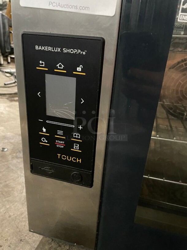 Cadco Unox Stainless Steel Commercial Countertop Electric Powered Half Size Convection Oven! MODEL XAFT-04HS-ETRV-US 208-240 Volts, 1 Phase. - Image 9 of 10