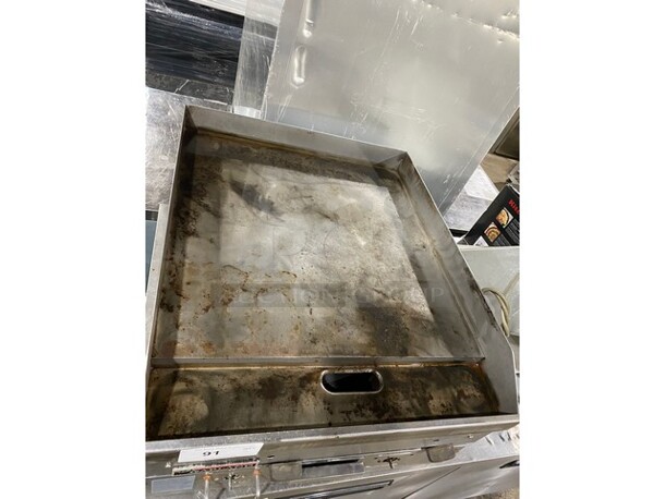 Garland Stainless Steel Commercial Countertop Natural Gas Powered Flat Top Griddle!! 24" - Image 4 of 4