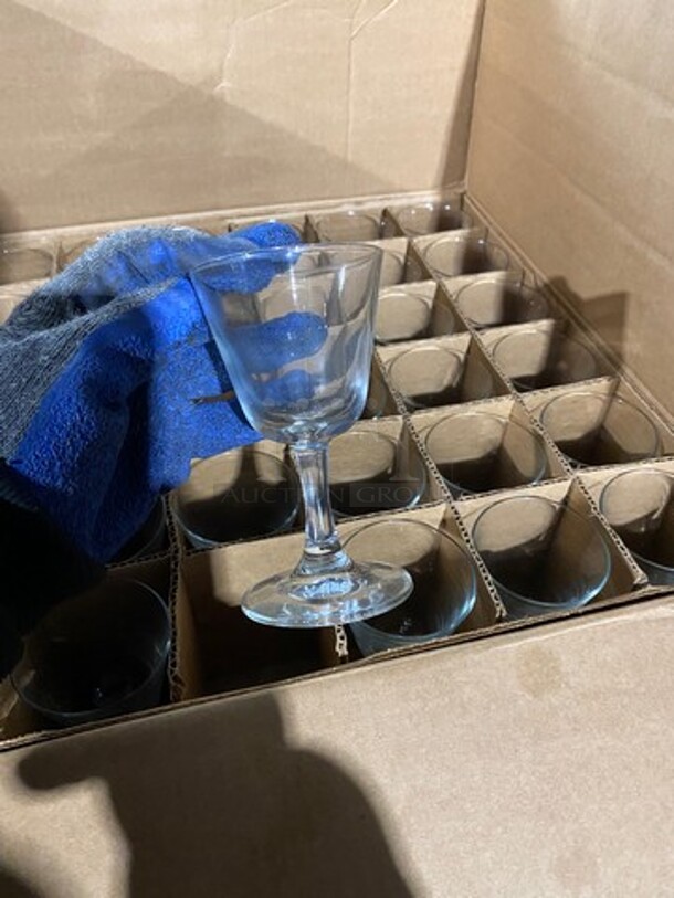 NEW! IN THE BOX! Anchor Hocking Stemmed Drinking Glasses! - Image 3 of 5