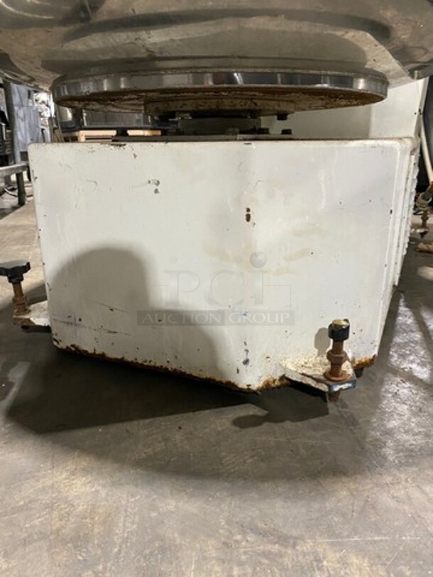 GREAT! Excalibur Commercial Floor Style Spiral Mixer! With Bowl Guard And Mixing Bowl! With Spiral Hook Attachment! Model: 200A SN: 970268 208V 3 Phase - Image 9 of 11