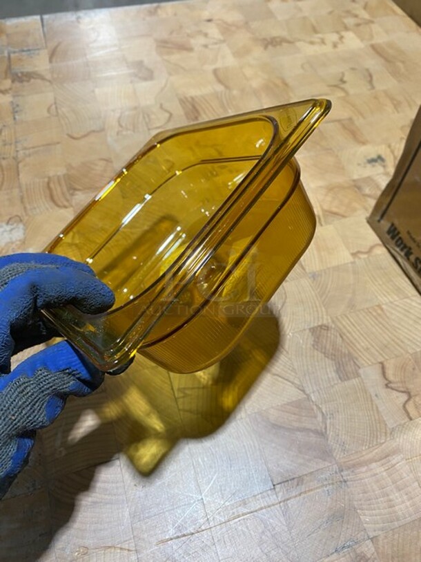NEW! Rubbermaid Food Pans! 6x Your Bid! - Image 4 of 6