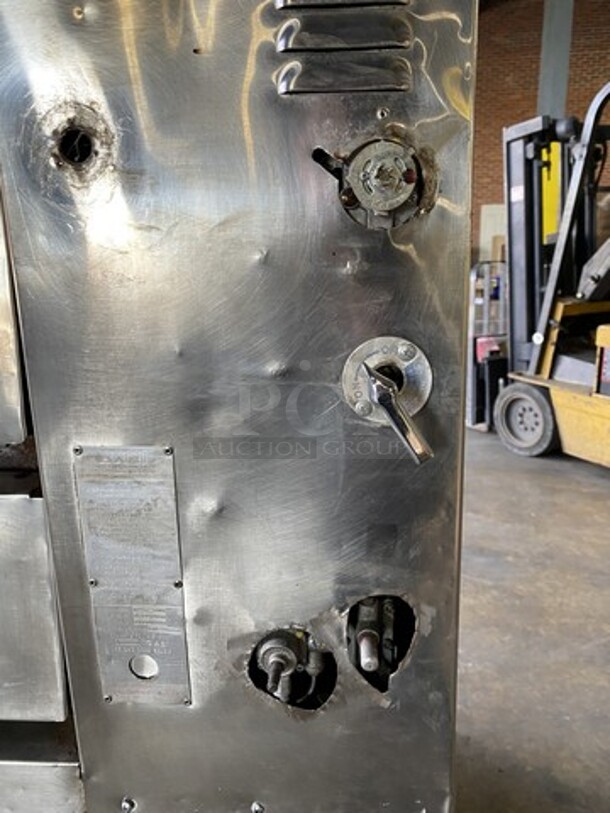 Bari Natural Gas Powered Double Stacked 6 Pie Pizza Oven! Model M48-6 Serial 1591! No Stones!No Legs! 2 X Your Bid Makes One Unit!  - Image 9 of 10