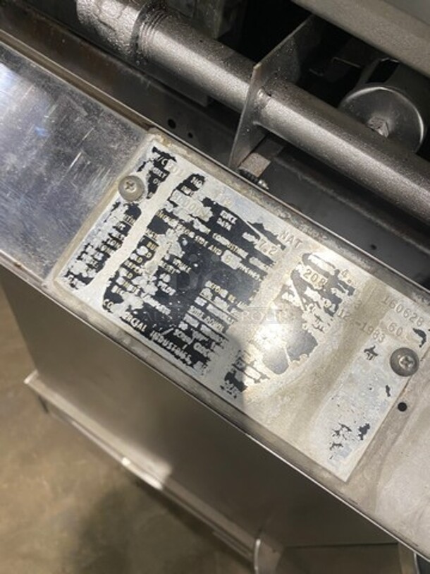 Garland Commercial Natural Gas Powered Double Deck Convection Oven! Metal Oven Racks! All Stainless Steel! 2x Your Bid Makes One Unit! - Image 8 of 10