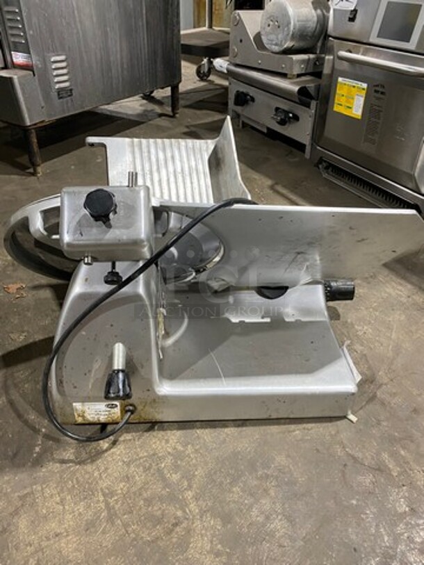 Globe Commercial Countertop Deli/ Meat Slicer! All Stainless Steel! Model: G14 SN: 901400 115V 60HZ 1 Phase - Image 2 of 8