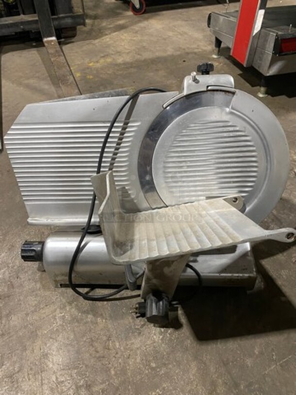 Globe Commercial Countertop Deli/ Meat Slicer! All Stainless Steel! Model: G14 SN: 901400 115V 60HZ 1 Phase - Image 3 of 8