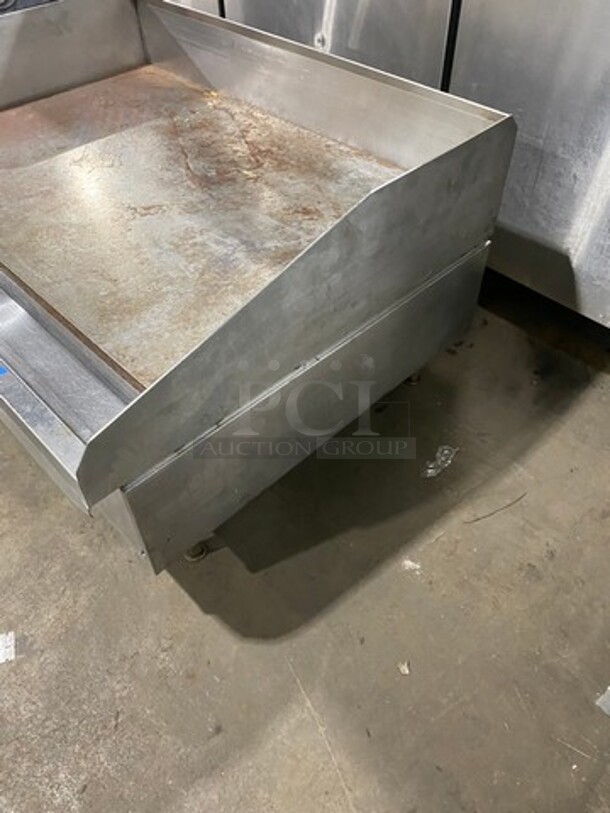 Lang Commercial Countertop Electric Powered Flat Top Griddle! With Back And Side Splashes! All Stainless Steel! On Small Legs! - Image 3 of 8