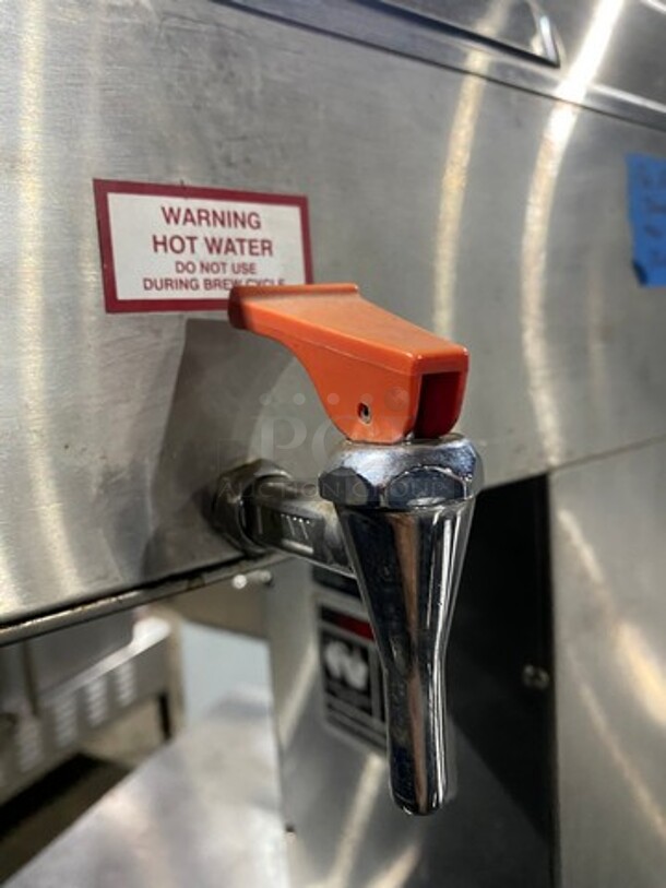 Bunn-O-Matic Commercial Countertop Coffee Brewing Machine! With Hot Water Line! With 3 Coffee Pot Warmers! All Stainless Steel! Model: STF35 SN: 17760 240V 60HZ 1 Phase - Image 7 of 8