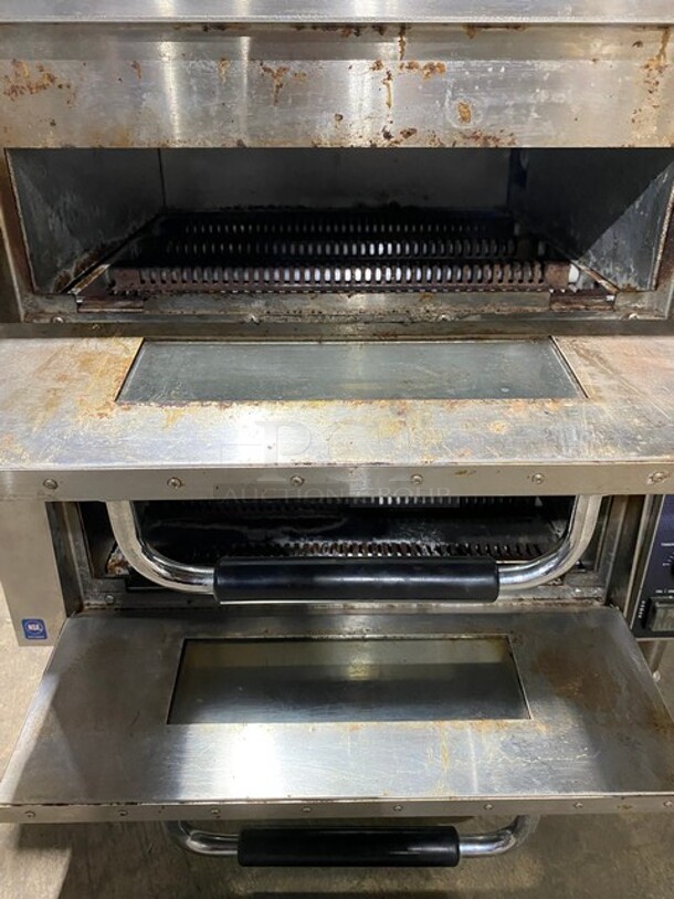 Waring stainless Steel Commercial Countertop Electric Powered Double Deck Pizza Oven! - Image 5 of 9