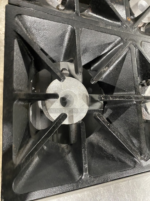 Southbend Heavy Duty Commercial Natural Gas Powered 6 Burner Stove! With Raised Back Splash! With Oven Underneath! All Stainless Steel! On Casters! Model: P32D-BBB SN: 05M09248! Working When Removed!  - Image 6 of 12