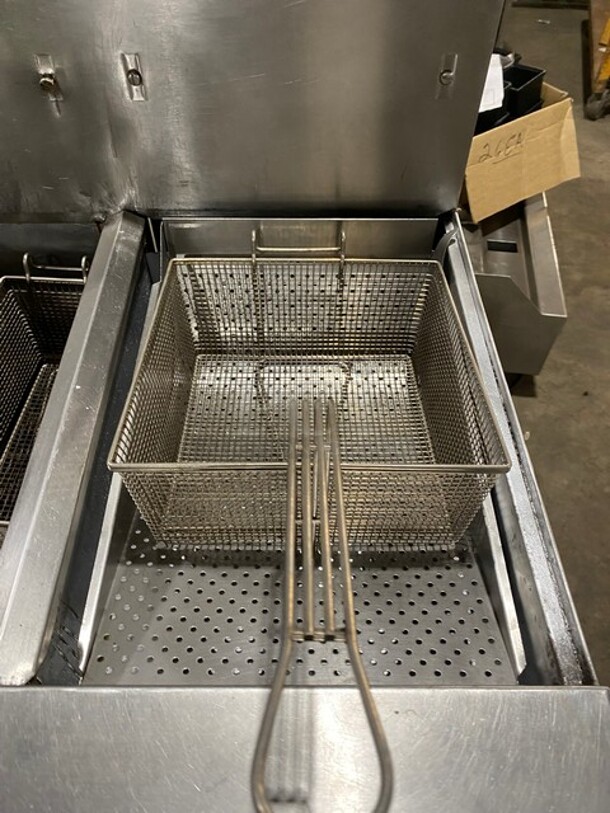 Frymaster Commercial Natural Gas Powered Deep Fat Fryer With Side Dumping Station! With Metal Frying Baskets! With Back Splash! All Stainless Steel! On Casters! Model: FM145ESC SN: 0204GH0013!
 - Image 7 of 12