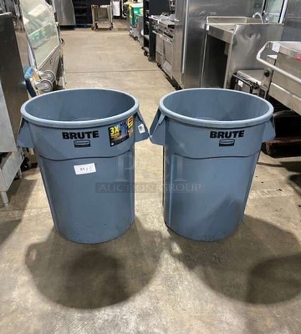 Rubbermaid Grey Poly Trash Can! 2x Your Bid! - Image 1 of 6