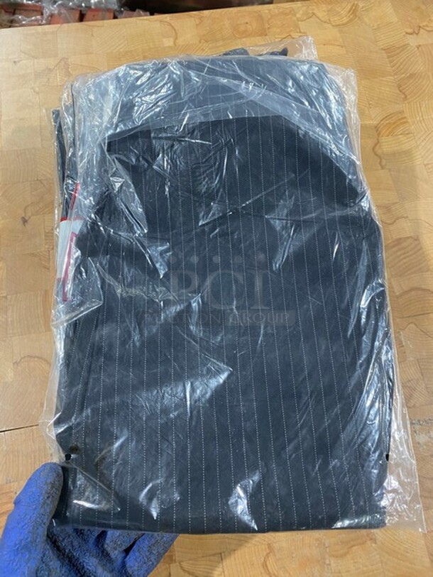 NEW! ChefWear Size Small! 6x Your Bid! - Image 4 of 4