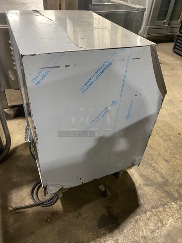 LATE MODEL! JACKSON Carousel Style Underbar Glass Washer! On Legs! Model DELTA 1200 Serial 18J366337 208V/60Hz/1 Phase - Image 2 of 10