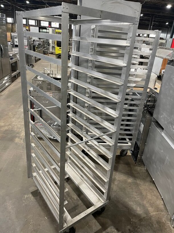 Metro Heavy Duty Commercial 12 Pan Transport Rack! On Casters! - Image 3 of 7