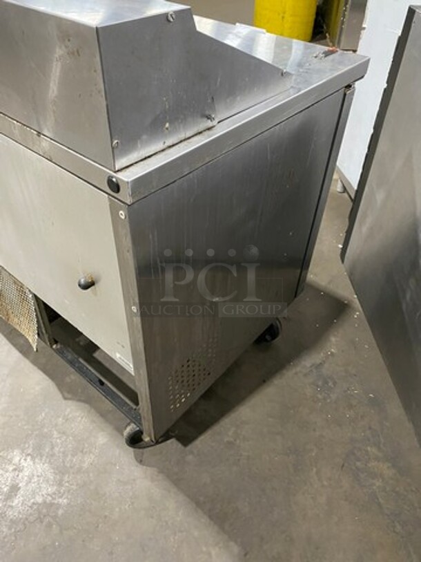 True Commercial Refrigerated Sandwich Prep Table! With 2 Door Underneath Storage Space! All Stainless Steel! On Casters! Model: TSSU6016 SN: 5181830 115V 60HZ 1 Phase - Image 4 of 9
