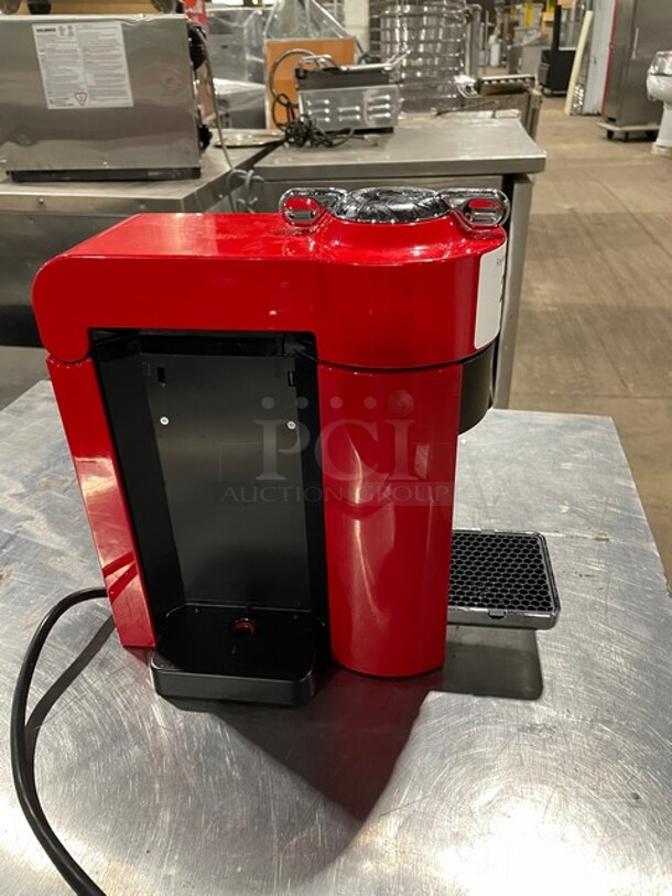 Nespresso Countertop Coffee Maker! Model ENV135R Serial 80426s300075! 120V! - Image 3 of 9