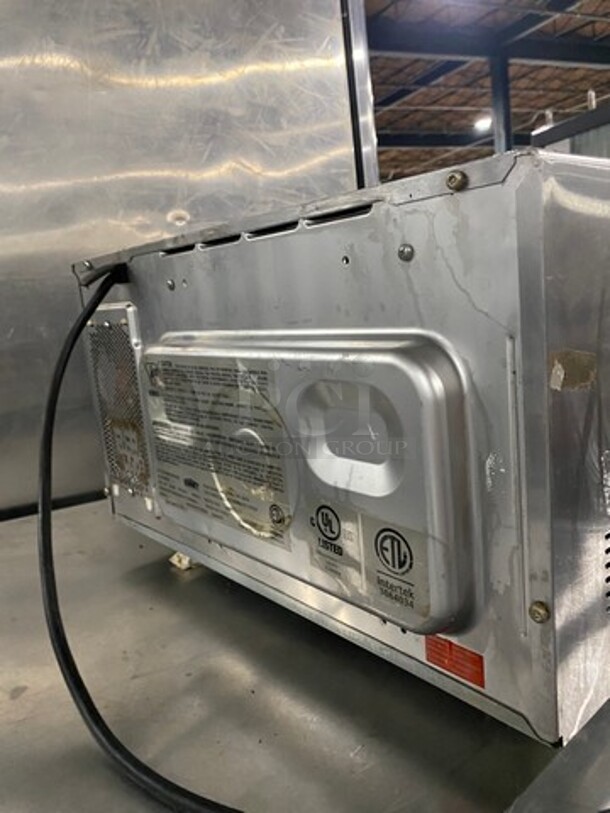 Summit Commercial Countertop Microwave Oven! All Stainless Steel! Model: SCM1000SS 120V - Image 4 of 8