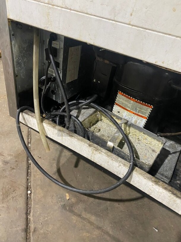  True Commercial Refrigerated Floor Style Meat/Deli Display Case Merchandiser! All Stainless Steel! With Sliding Back Access Doors! Model TDBD963 Serial 7578449! 115V 1Phase! WORKING WHEN REMOVED! - Image 7 of 9