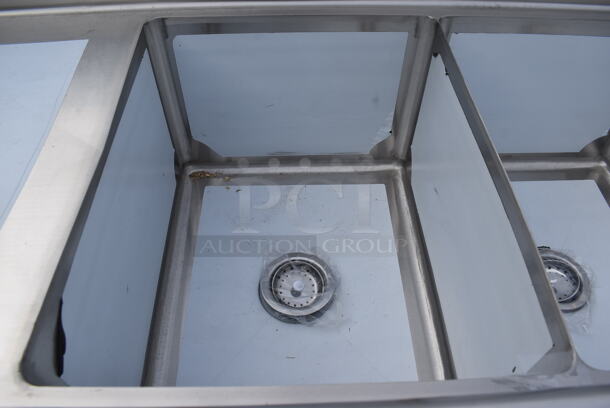 BRAND NEW! Steelton 522CS31620LR Stainless Steel Commercial 18-Gauge  Three Bay Sink w/ Dual Drain Boards. 84x26x44. Bays 16x20x12. Drain Boards 16x22x1 - Image 6 of 7
