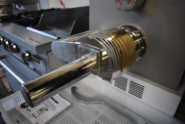 BRAND NEW! 2020 Avancini TR 110 Metal Commercial Floor Style 26 lb. Pasta Extruder Machine on Commercial Casters. 220 Volts, 1 Phase. 24x39x60. Tested and Working! - Image 6 of 12