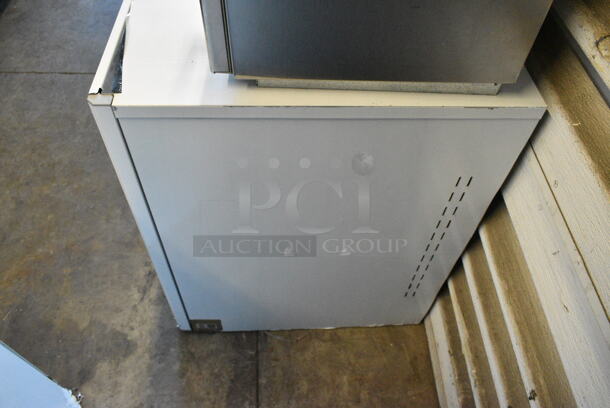 BRAND NEW SCRATCH AND DENT! 2024 Scotsman MC1030MA-32A Prodigy Elite Series 30" Medium Cube Ice Machine - 1077 lb., 208/230 Volts, 1 Phase.  - Image 2 of 7