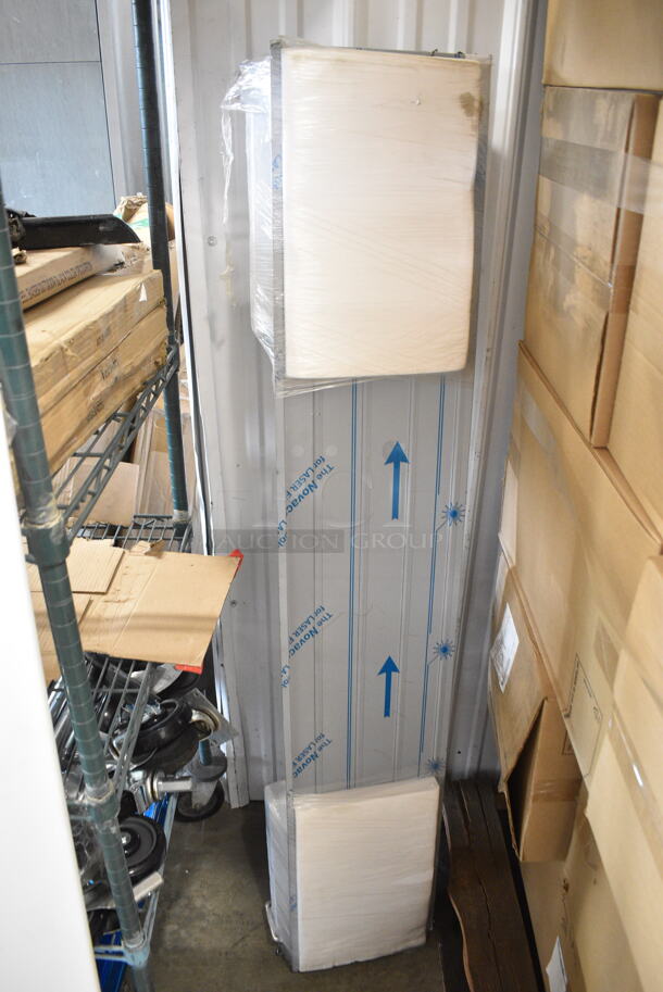 2 BRAND NEW SCRATCH AND DENT! Cutting Boards. 2 Times Your Bid! - Image 5 of 5