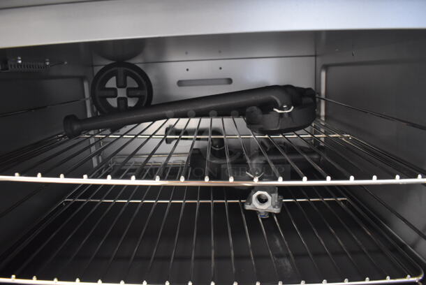 BRAND NEW SCRATCH AND DENT! CPG 351S36N Stainless Steel Commercial Natural Gas Powered 6 Burner Range w/ Oven. 210,000 BTU. 36x30x38 - Image 6 of 7