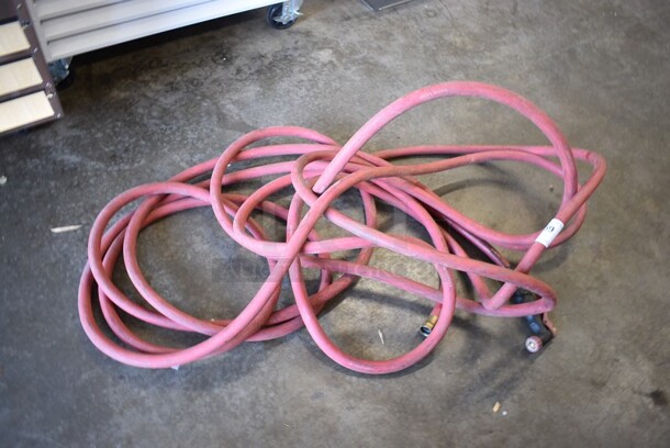 Red Rubber Hose with Spray Nozzle. - Image 2 of 4