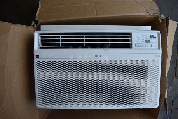 BRAND NEW SCRATCH AND DENT! LG LW1022ERSM Window Mount Air Conditioner. 115 Volts, 1 Phase. 24x22x17 - Image 1 of 7