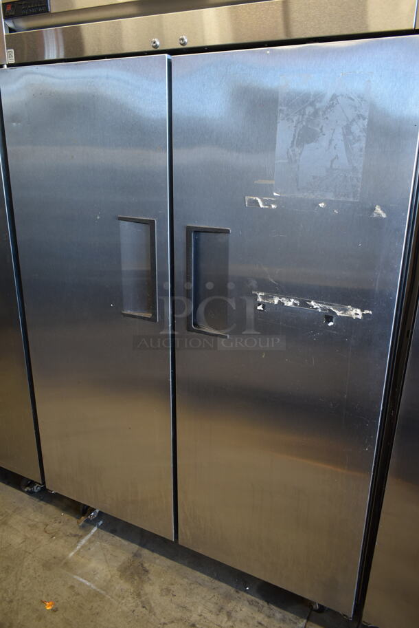 2015 True TG2R-2S ENERGY STAR Stainless Steel Commercial 2 Door Reach In Cooler w/ Poly Coated Racks on Commercial Casters. 115 Volts, 1 Phase. Tested and Working! - Image 3 of 8