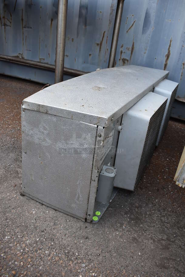 Harford 14'x10'x7.5' Walk In Cooler or Freezer Box w/ Russell AA28-134B Condenser. 115 Volts, 1 Phase. - Image 3 of 8