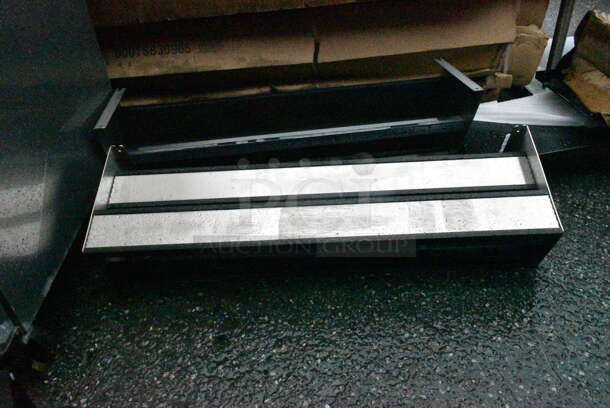3 Various Items Including 2 Speedwells and 1 Lid Dispenser. 3 Times Your Bid!  - Image 3 of 5