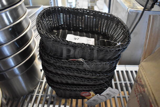 6 BRAND NEW! TableCraft Black Wicker Style Bread Baskets. 12x9x4. 6 Times Your Bid! - Image 2 of 4